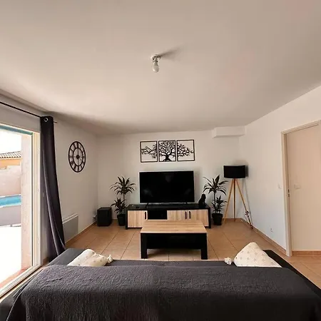 וילה Lion House סן-ז'יל