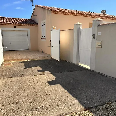 Villa Lion House